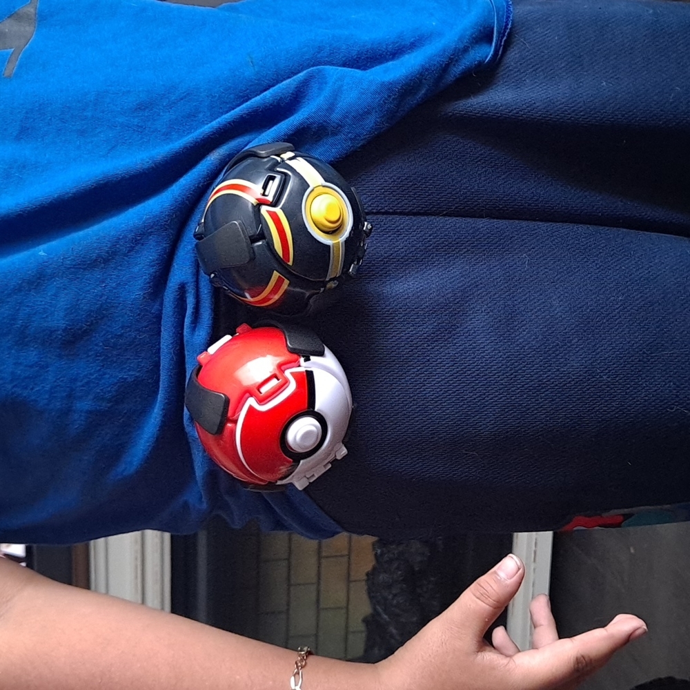 2 waist pokemon ball toy